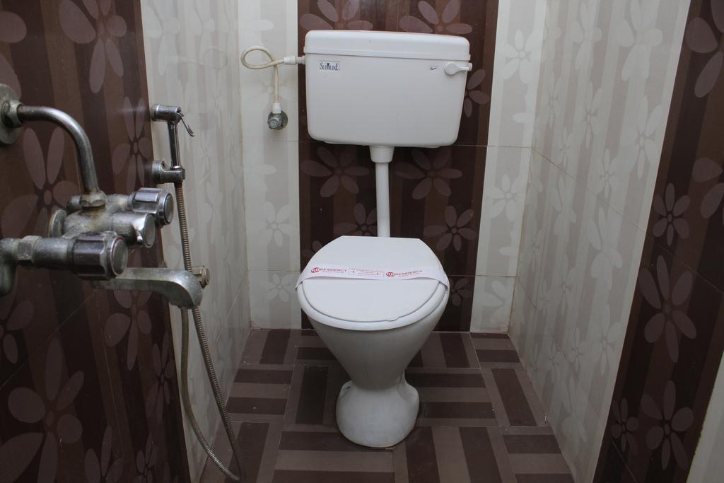 R B Residency Hotel Chennai Exterior foto